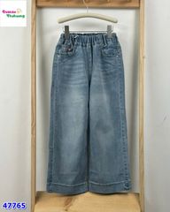 Quần jean xanh dài hoa