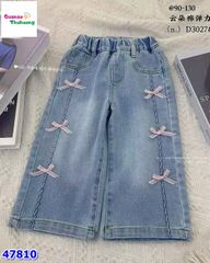 Quần jean bé gái đính nơ