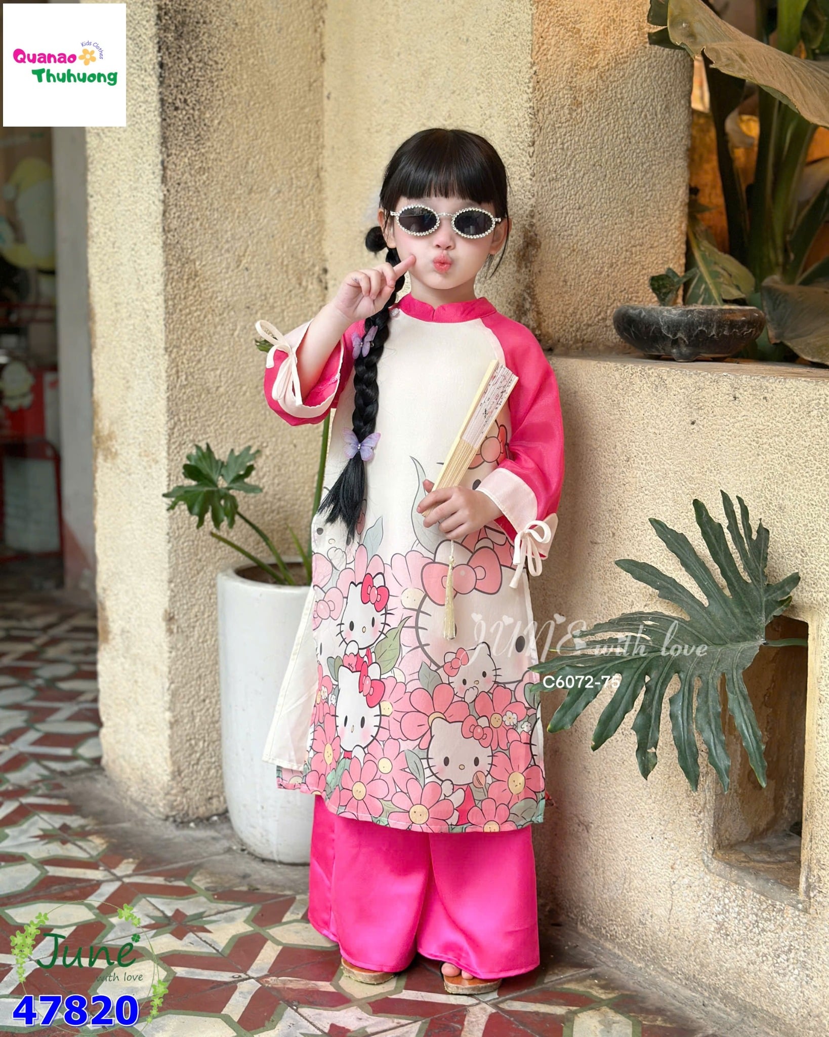 Áo dài Tết June hồng Kitty