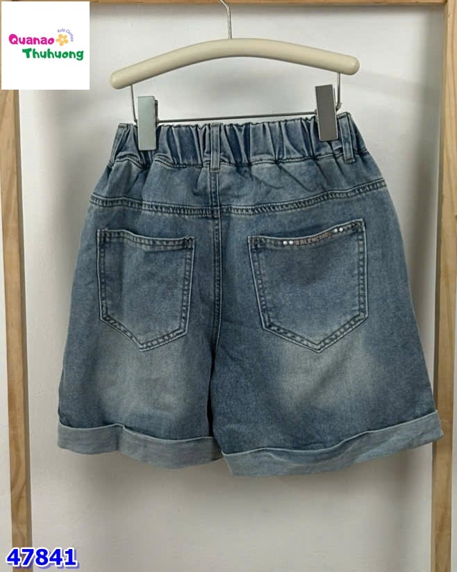 Quần short jean logo hồng