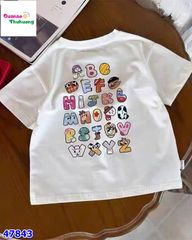Áo thun trắng chữ cái màu sắc