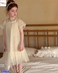 Đầm tiệc ren đính cườm tay phồng