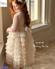 Đầm tiệc kem sát nách đính hạt