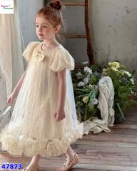 Đầm kem xuông viền bèo đính nơ