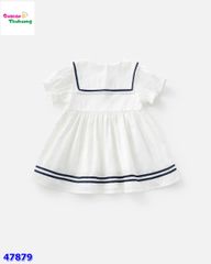 Đầm trắng viền xanh