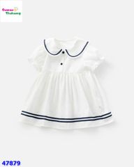 Đầm trắng viền xanh