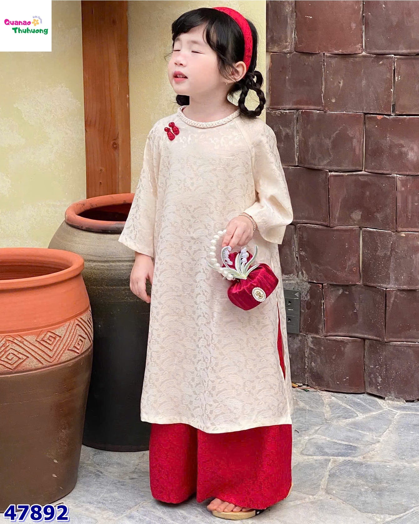 Áo dài Oli trắng