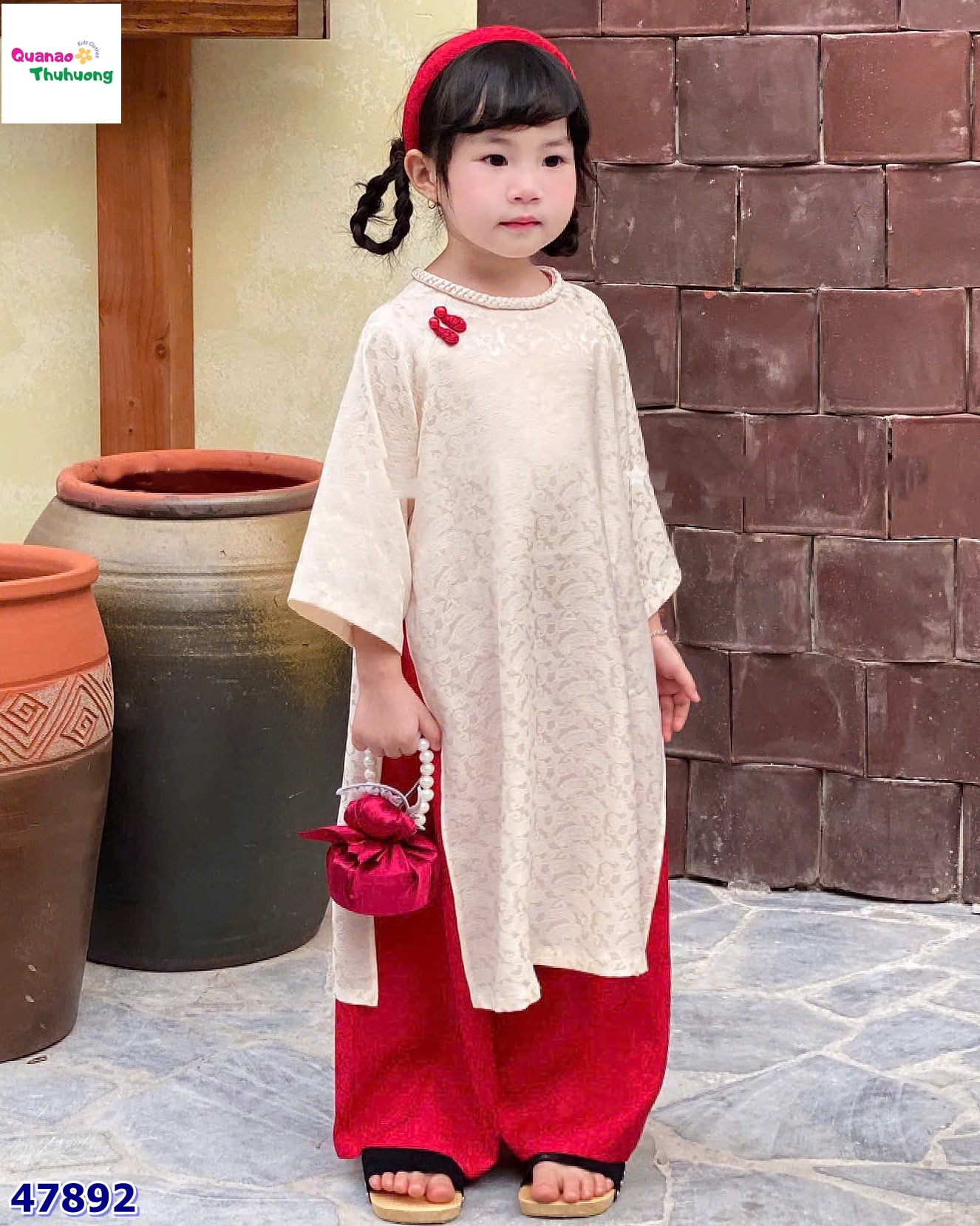 Áo dài Oli trắng