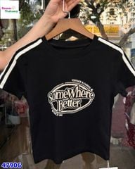 Áo thun đen Somewhere