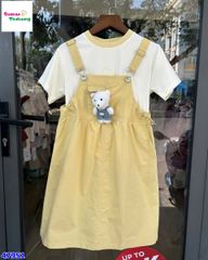 Set yếm vàng, áo in gấu