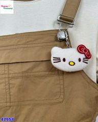 Set yếm nâu, áo kem SKOR