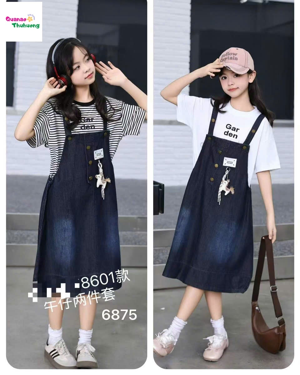 Set yếm jean DDH, áo sọc đen Garden
