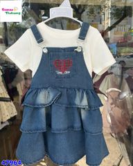 Set đầm yếm jean trái tim, áo trắng