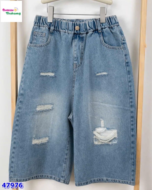 Quần jean lửng xanh rách