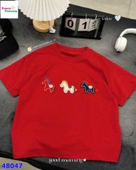 Áo đỏ thêu 3 con ngựa