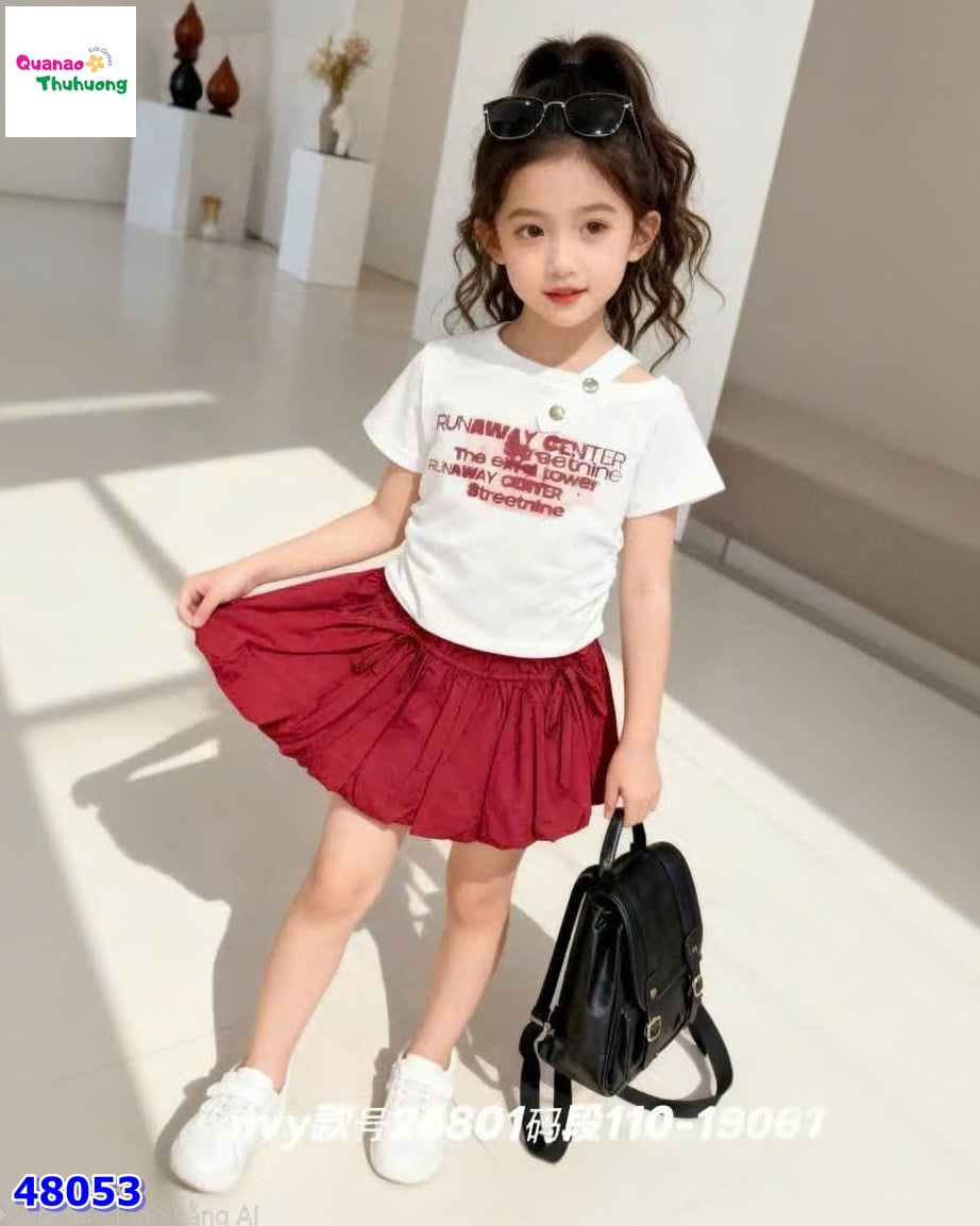 Set áo trắng Run Away, váy đỏ