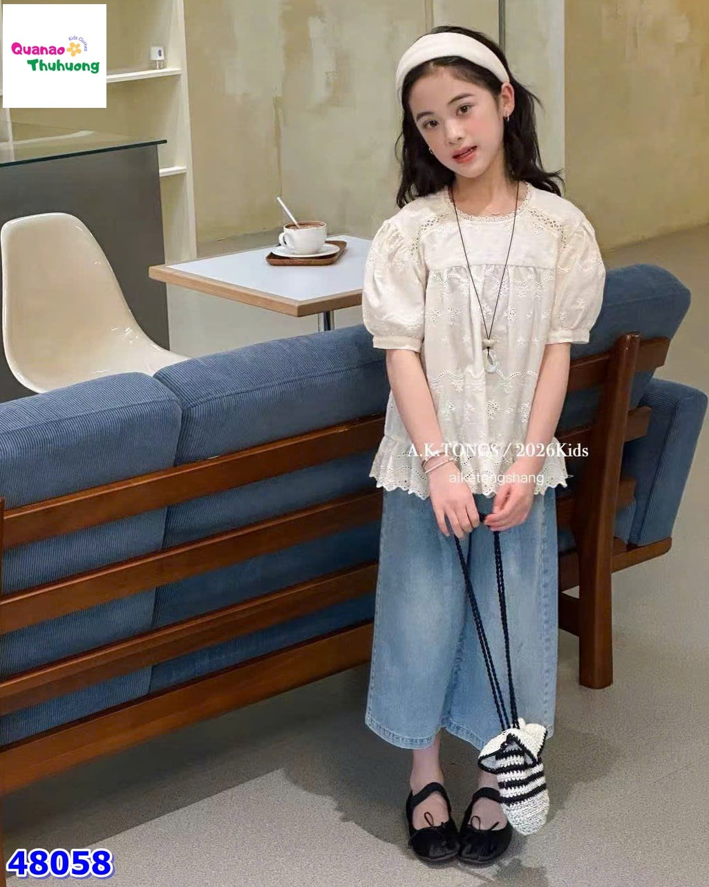 Set áo kem, quần Jean