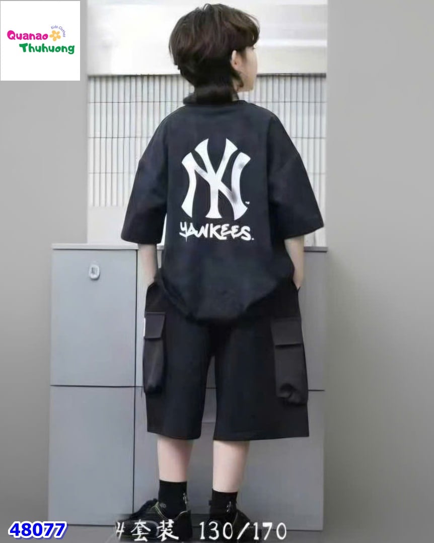 Bộ áo đen NY, quần đen