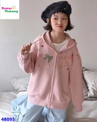 Áo khoác hồng nhiều nơ