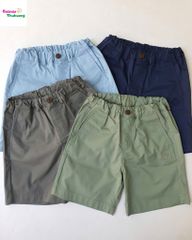 Short kaki Bee xanh đen