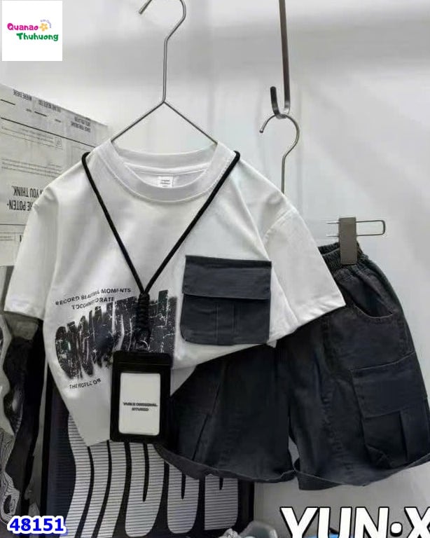 Set áo trắng Growth, quần kaki xám