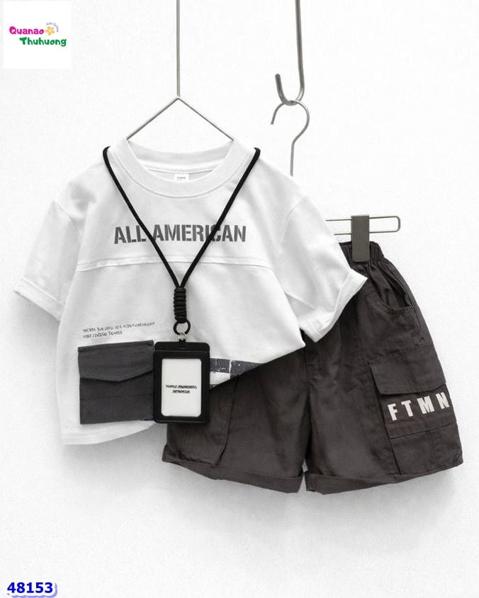 Set áo trắng All American, quần kaki xám