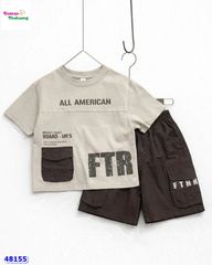 Set áo kem All American, quần kaki nâu