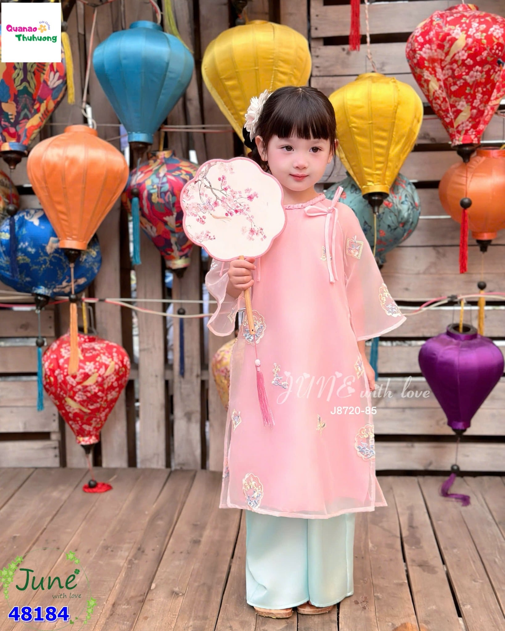 Áo dài June hồng thêu hoa