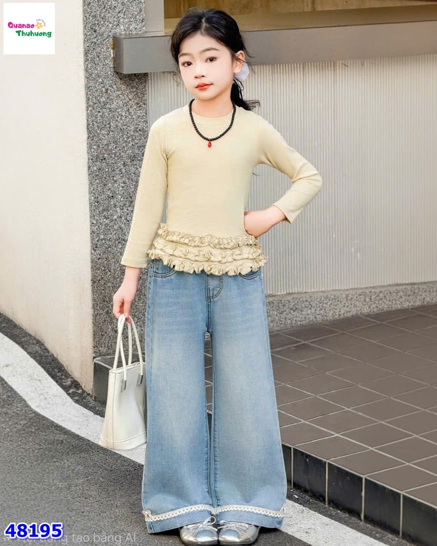 Quần jean dài xanh viền trắng