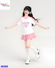 Set Nexxi áo NewCity, váy xếp ly hồng