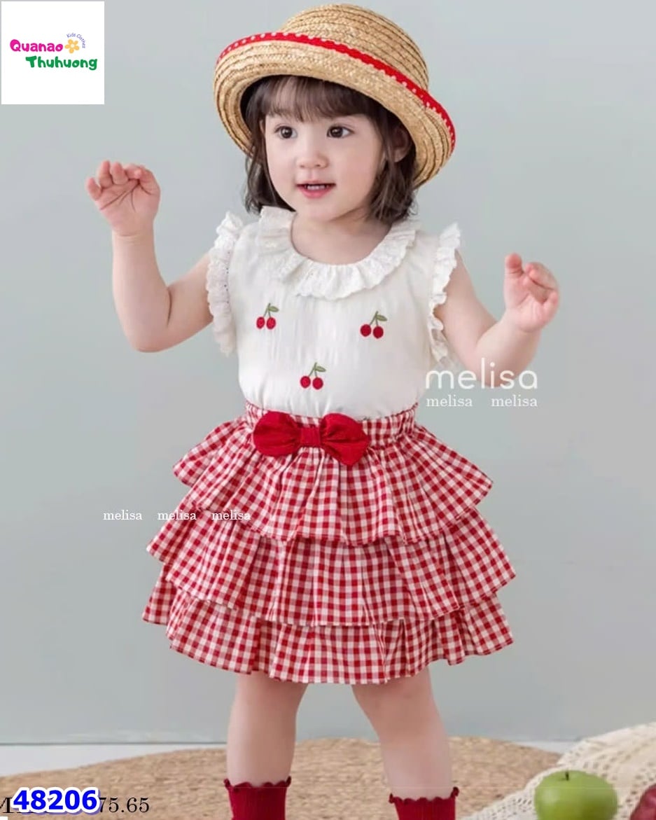 Set MLS trắng Cherry, chân váy caro đỏ