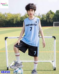 Bộ thể thao sọc xanh Infinite 7