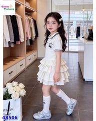 Đầm polo kem ngựa