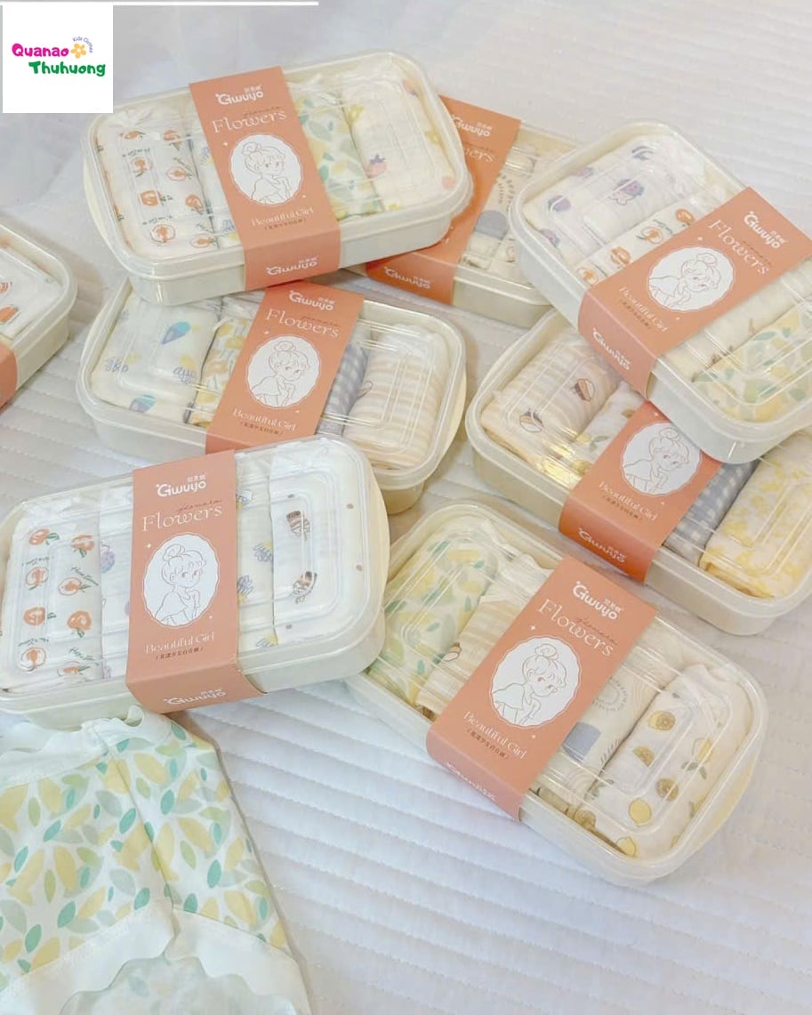 Set 4 chip tam giác màu kem hình