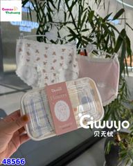 Set 4 chip tam giác màu kem hình