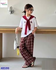 Set áo trắng HOPE, khăn choàng, quần caro đỏ