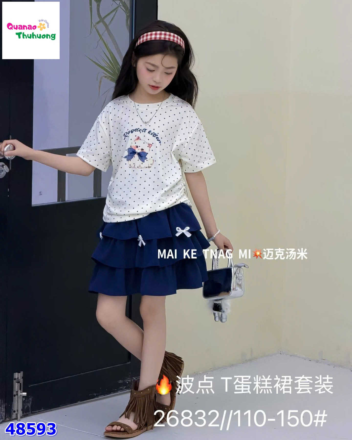 Set áo kem chấm bi mèo nơ xanh