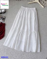Chân váy FS trắng dập hoa