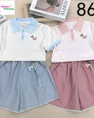Set áo kem thêu ngựa, quần short xanh