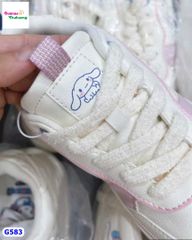 Giày thể thao trắng Cinnamoroll