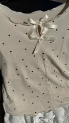 Set áo váy kem chấm bi nơ