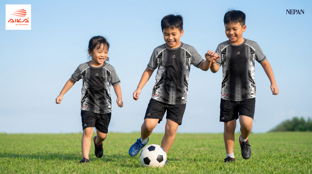 Quần Áo Bóng Đá Aika Siêu Tốc 36 - NEPAN