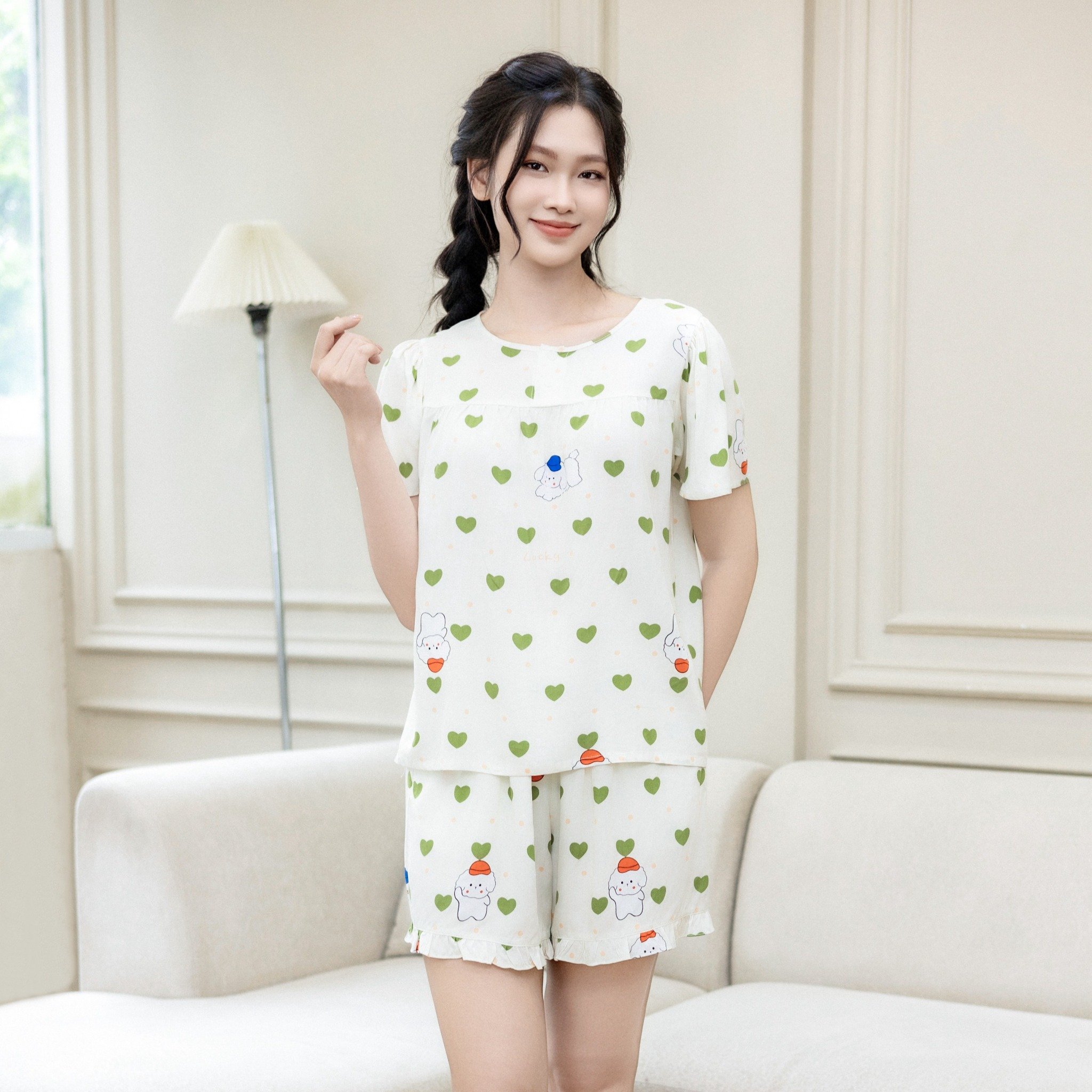 Bộ Đồ Mùa Hè Nữ Áo Tay Cộc Quần Đùi Lamode LST028AS0