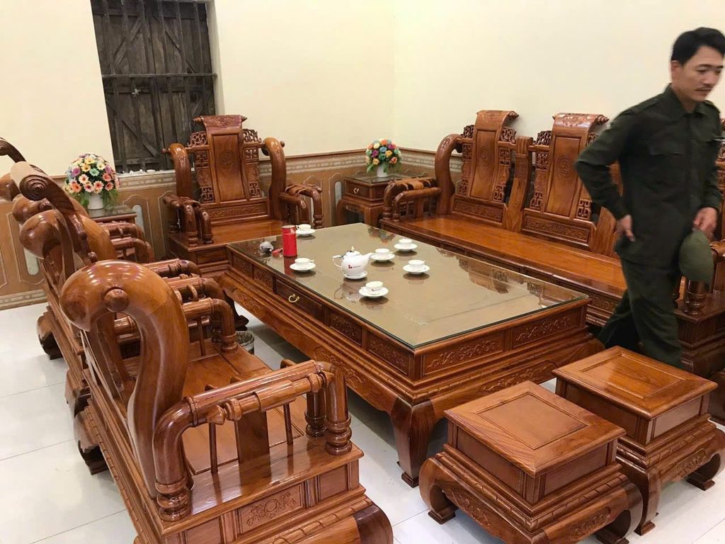 Bộ Bàn Ghế Tần Phòng Khách Gỗ BT08