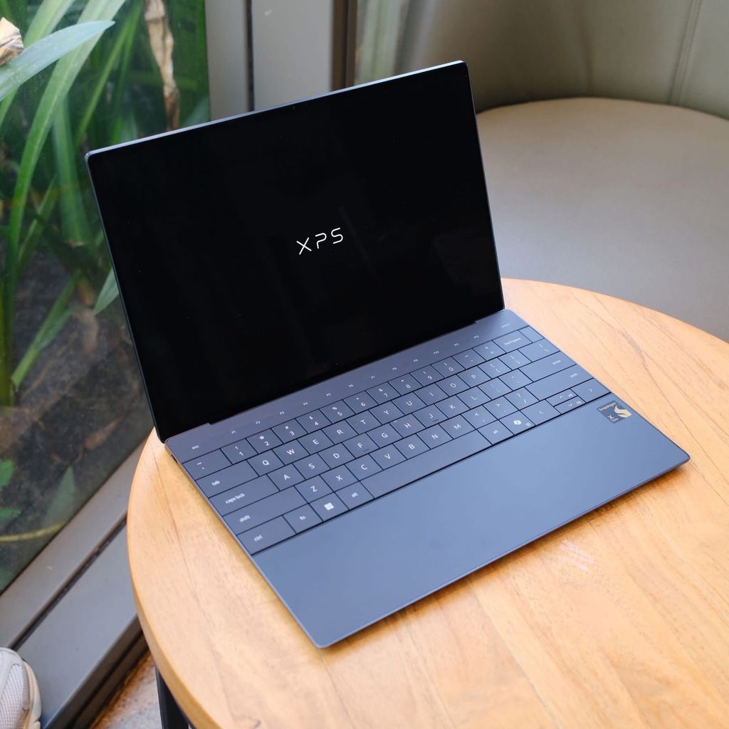 Dell XPS 9350 2025 new seal 100%