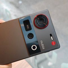 ZTE Nubia Z70 Ultra