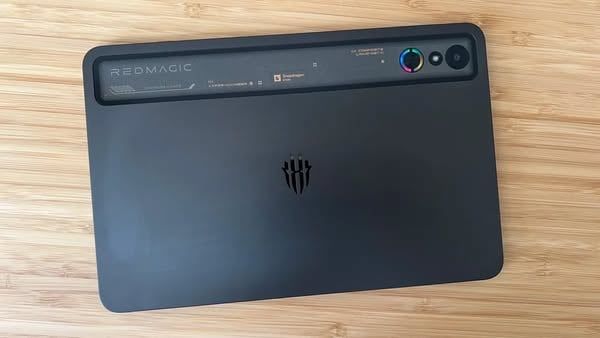 REDMAGIC Astra Gaming Tablet