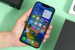 iPhone 14 - 128 Black LL New Body Act On