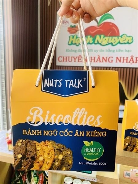 Bánh ngũ cốc ăn kiêng Biscotties NUTS TALK (500g)