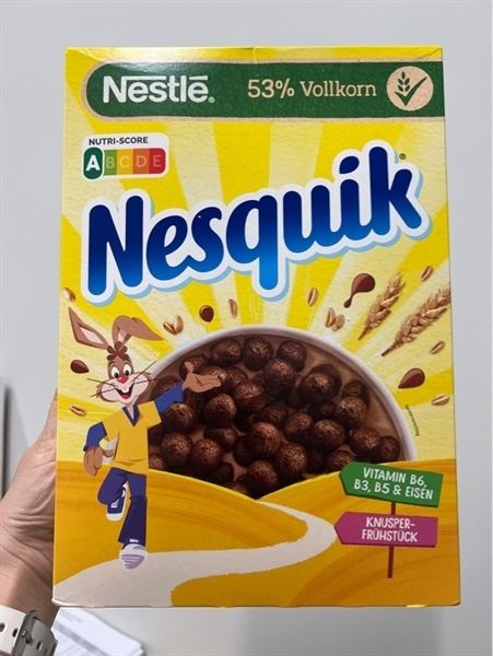 Ngũ cốc ăn sáng NESTLE Nesquik (330g)